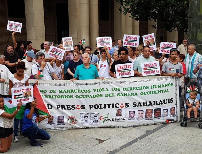 EAa7p5ZWkAAMqAc Concentración en Zaragoza por los graves sucesos en los territorios ocupados del Sahara Occidental.