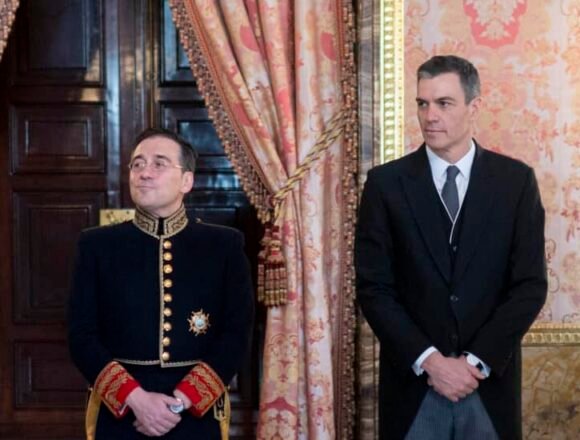 Los Reyes participan en la recepción anual del Cuerpo Diplomático acreditado en España El Polisario acusa al PSOE de ser un «ávido vendedor de desguace» por negociar con Marruecos el espacio aéreo del Sáhara