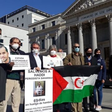 Diputados españoles denuncian en el Congreso la situación del preso político saharaui en huelga de hambre, Mohamed Lamin Haddi