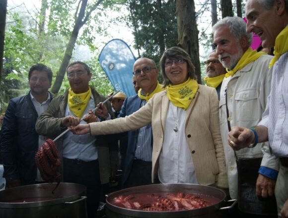 Festa-do-Pulpo-O-CarballiC3B1o_Rosa-Quintana_Baltar_Marnotes Denuncian que Salgado Congelados SL, Discefa – el Rey Gallego del Pulpo, Canosa, Viveros Merimar, Angulas Aguinaga trafican con el pulpo del SÁHARA OCCIDENTAL – Xornal Galicia