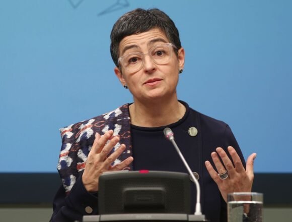 Marruecos reta al Gobierno de Sánchez por las aguas territoriales – La Voz de Galicia