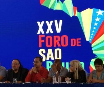 En Caracas: XXV Foro de Sao Paulo manifiesta su apoyo irrestritcto a la justa lucha del pueblo saharaui por su independencia nacional conducida por el Frente Polisario. | werken rojo