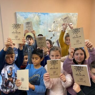 Bubisher EL COLEGIO DE JARRIO (ASTURIAS) SUMA CON EL BUBISHER