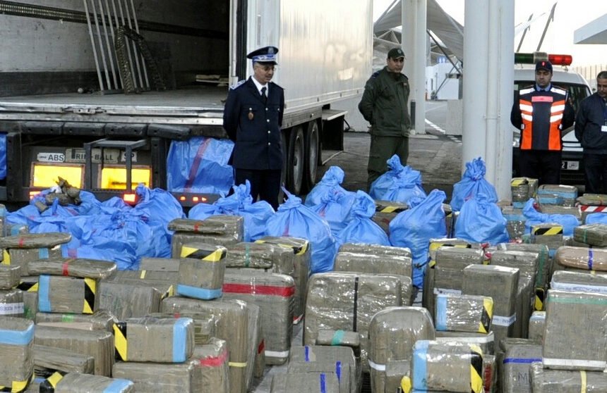 El hachís marroquí que pasa por la brecha ilegal de El Guerguerat inunda a Mauritania y al mercado marroquí