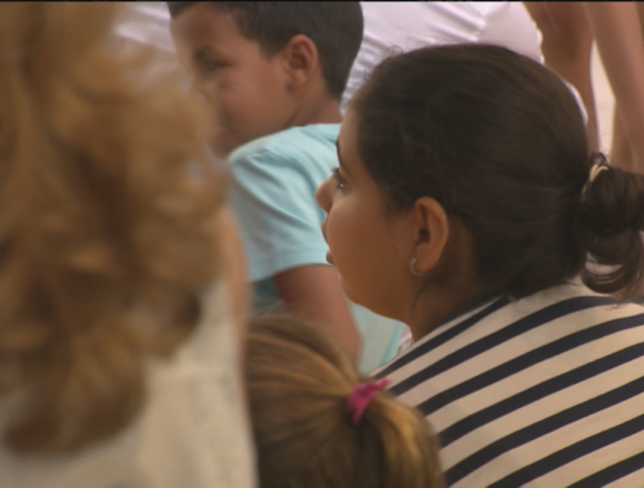 El programa de acogida de niños saharauis ‘Vacaciones en Paz’ pide colaboración – Telemadrid