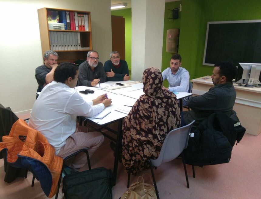 Activistes sahrauís fan una gira d’incidència política a Catalunya — SaharaDempeus