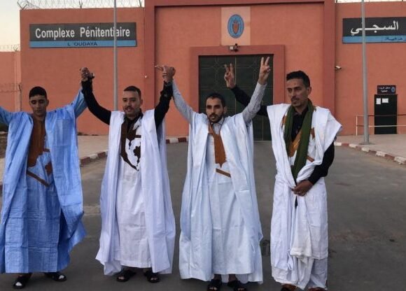 Salen en libertad 4 presos políticos Saharauis del Grupo de estudiantes «Compañeros de El Uali» | POR UN SAHARA LIBRE .org