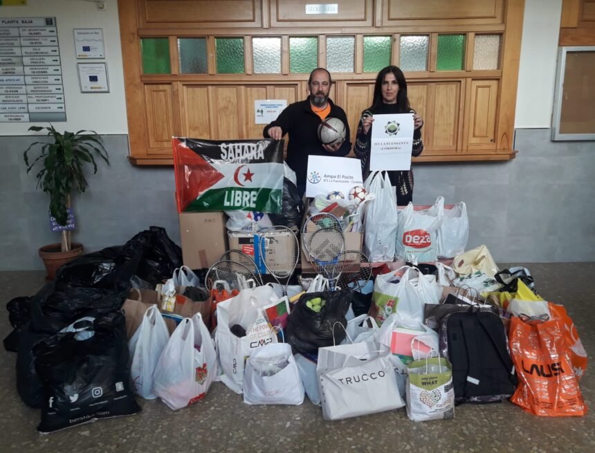 WhatsApp-Image-2019-02-18-at-13.21.12 La Asociación de amigos de las niñas y niños saharauis termina de recoger material en el IES «La Fuensanta» – PARADIGMA MEDIA | La información desde la ciudadanía