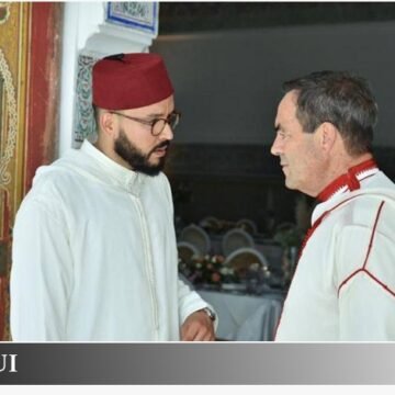 El ex ministro socialista José Bono viste chilaba en una boda «diplomática» en Marruecos