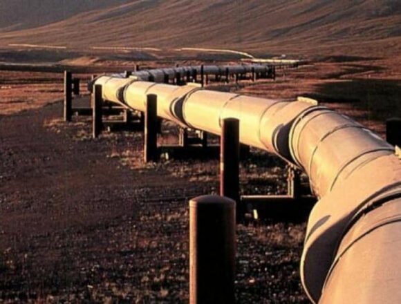 España ignora las advertencias argelinas y decide bombear gas a Marruecos a través del Gasoducto cerrado por Argelia