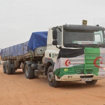 El-Oued -(Algérie)- : départ d’une caravane d’aide humanitaire vers les camps de réfugiés sahraouis | Sahara Press Service