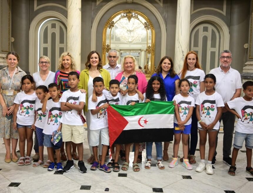 alcaldesa_de_valencia_maria_jose_catala_recibe_a_los_pequenos_embajadores_saharauis_vacaciones_en_paz_ Alcaldesa de Valencia, María José Catalá, recibe a los pequeños embajadores saharauis y destaca la solidaridad de la ciudad con el programa ‘Vacances a Pau’ | Sahara Press Service