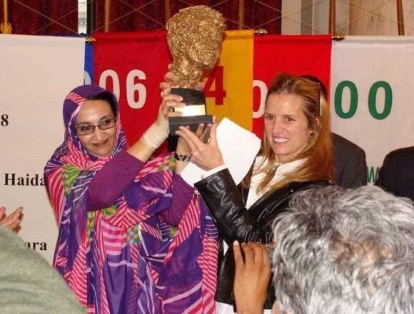 aminatoukennedy ISACOM condena el espionaje de Rabat a Aminetu Haidar con el programa de espionaje israelí Pegasus | Sahara Press Service