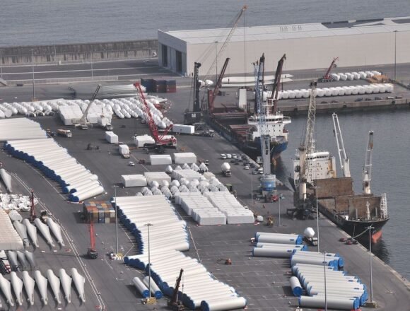 Denuncian la llegada al puerto de Bilbao de barcos implicados en el robo de recurso naturales saharauis | Sahara Press Service