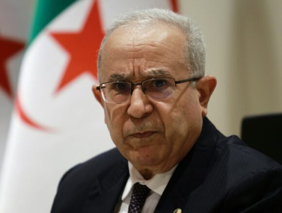 Canciller argelino: »El responsable de abrir la región a lo desconocido es la ocupación del Sáhara Occidental por Marruecos»