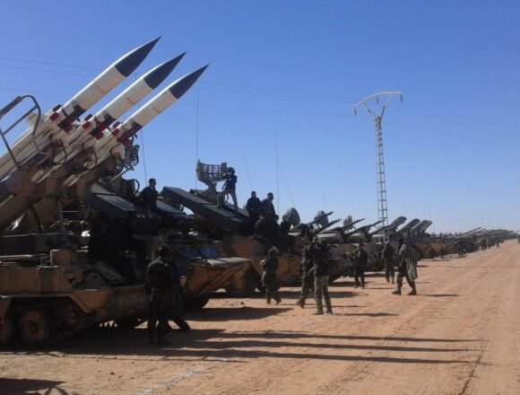 El ejército saharaui castiga las posiciones enemigas con bombardeos concentrados sobre el sector de Hauza | Sahara Press Service