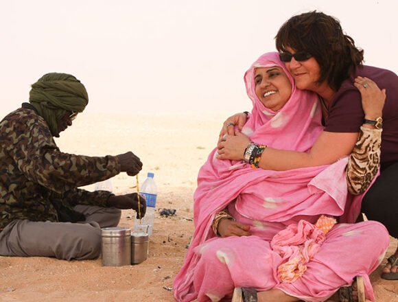 Chari Sánchez, un referente activo de la ayuda al pueblo saharaui