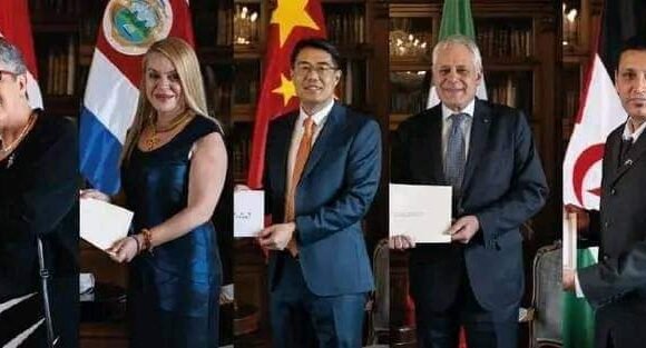 Vicecanciller de Colombia recibe las cartas credenciales del embajador de la RASD en Bogotá | Sahara Press Service