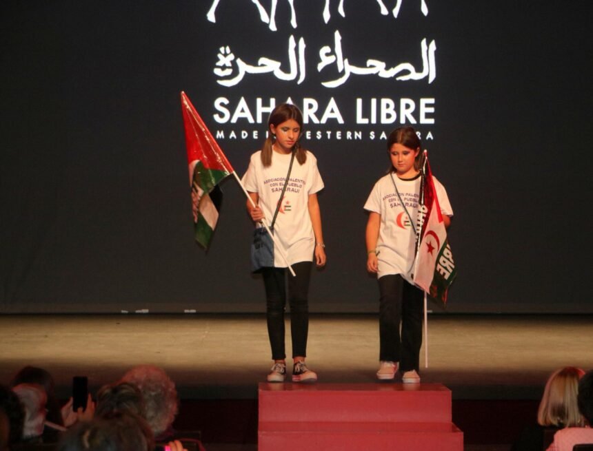 desfilemodapueblosaharaui87-scaled ¡SAHARA OCCIDENTAL! BOLETÍN de últimas noticias del 3 de octubre de 2022