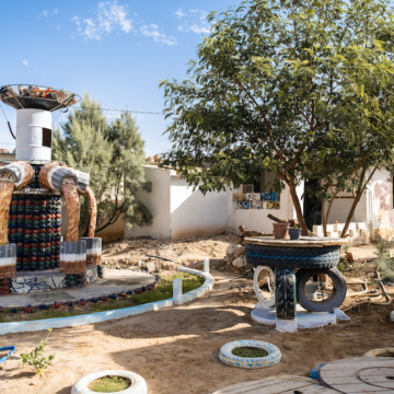 La tradición reciclada en arte en los campamentos de refugiados saharauis – Wiriko