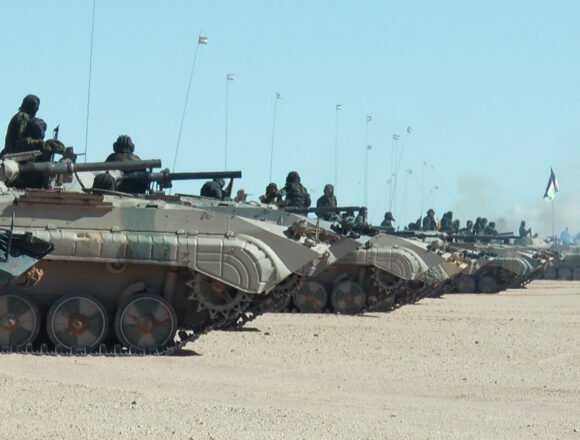 emvk4rbxuaiqohh Parte de Guerra Nº 3: El ELPS continúa su bombardeo concentrado sobre posiciones enemigas a lo largo del Muro de la Vergüenza | Sahara Press Service