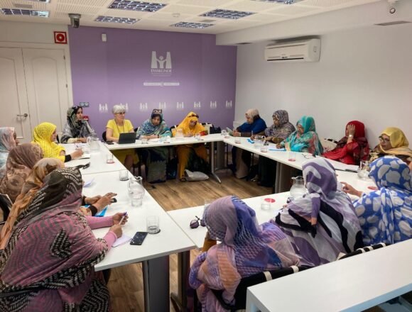 Delegación de mujeres saharaui realiza una visita oficial al país Vasco | Sahara Press Service