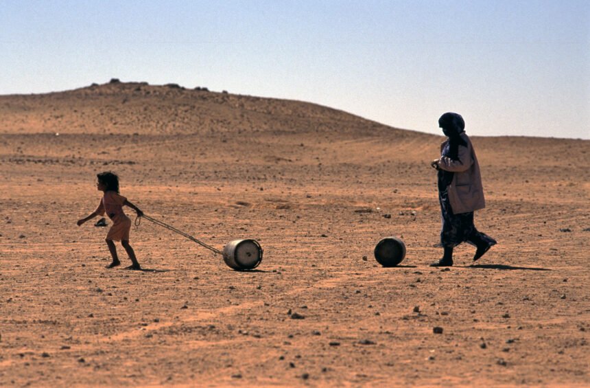 El pueblo saharaui malvive reprimido y refugiado, mientras la UE autoriza expoliar sus recursos naturales — ECSAHARAUI