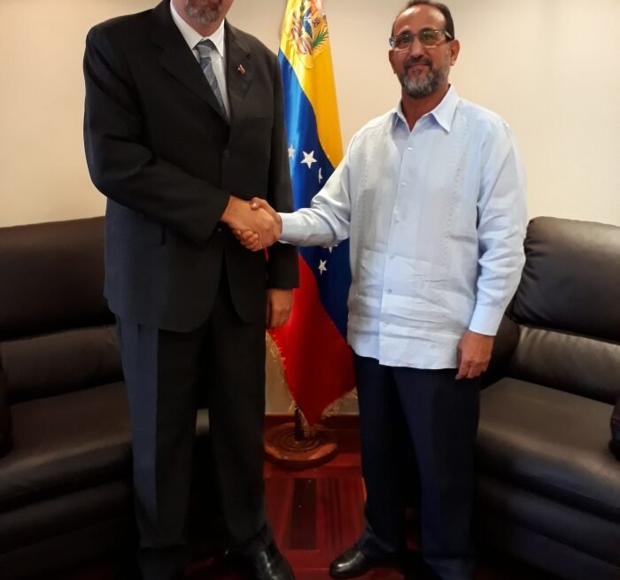 foto_recibimiento Viceministro para África del Ministerio del Poder Popular para las Relaciones Exteriores (MPPRE) de Venezuela reitera la solidaridad y el apoyo irrestricto de su gobierno a la lucha del pueblo saharaui por su libertad | Sahara Press Service
