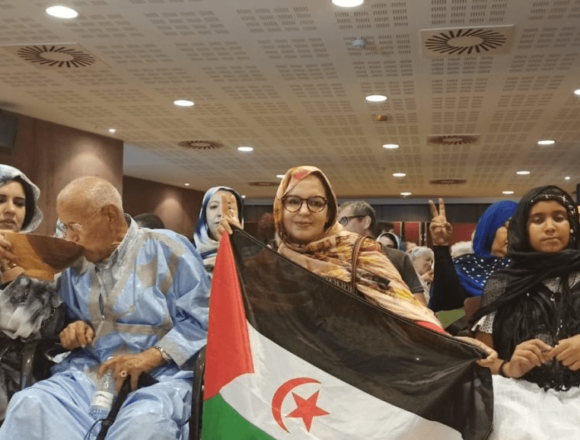 image Carles Puigdemont : « L’engagement de la Catalogne par rapport au Sahara occidental a toujours été clair. Tous les peuples qui veulent exercer de façon pacifique et démocratique leur droit à l’autodétermination et qui défendent leur droit à exister doivent pouvoir le faire » | Middle East Eye édition française