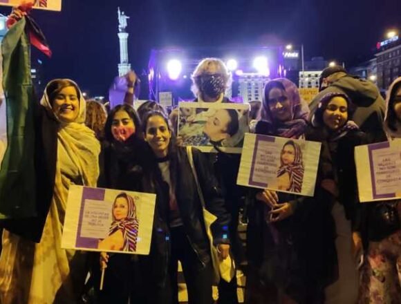 Sultana Jaya presente en la manifestación del Día Internacional de la Mujer | Contramutis