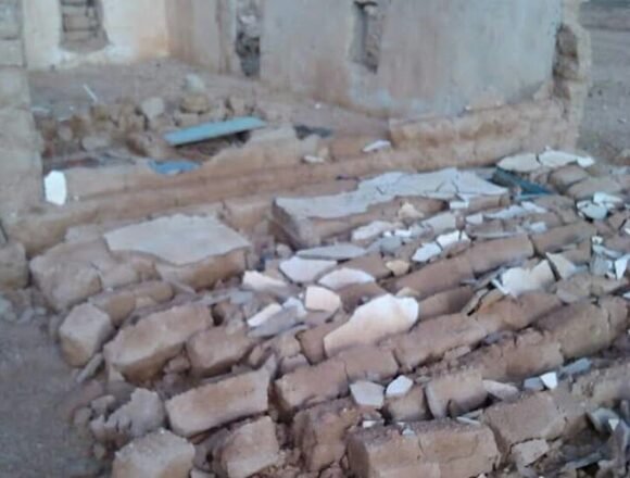 El Confidencial Saharaui: Decenas de casas derrumbadas en los campamentos saharauis tras fuertes lluvias.