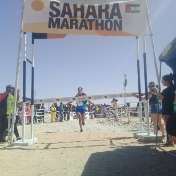 L’athlète sahraoui Lahcen remporte la 20e édition du Sahara Marathon | Sahara Press Service