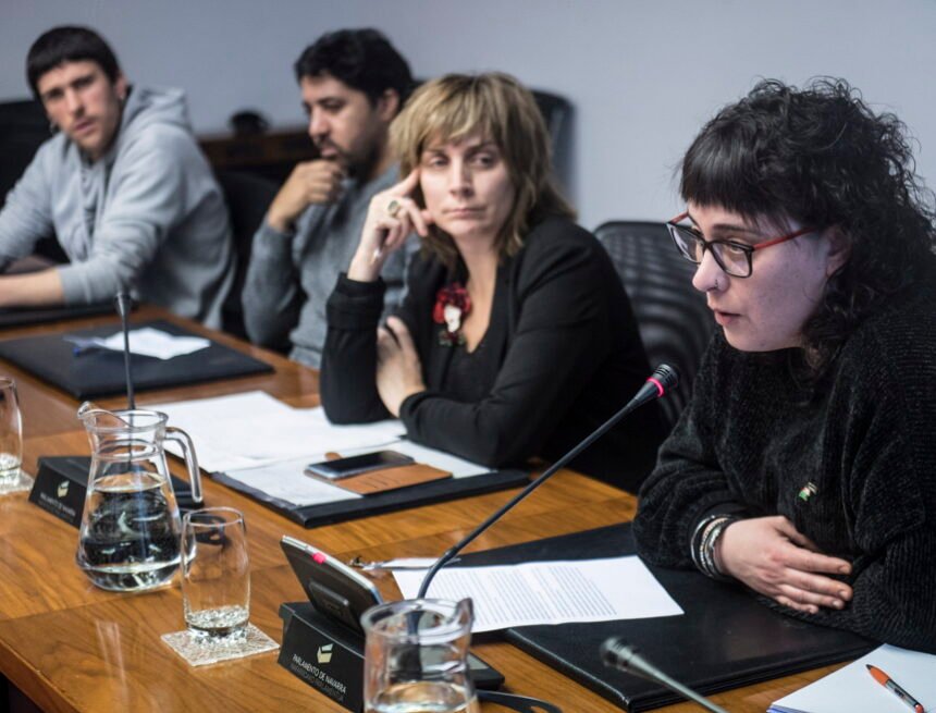 Expulsados de Sahara Occidental reclaman en el Parlamento navarro «soluciones reales a este conflicto» | Mundua | Naiz