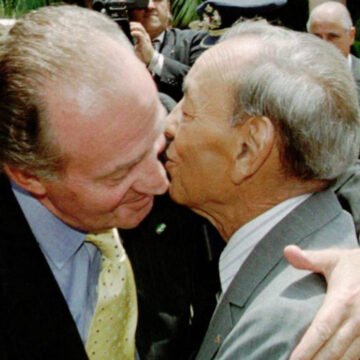 Juan Carlos I habría pactado con Hassan II la entrega del Sáhara a Marruecos para afianzarse en el trono | Electomanía