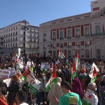 Las calles de Madrid se desbordan para denunciar los 46 años de los ilegales Acuerdos Tripartitos | Sahara Press Service