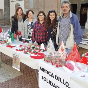 La Asociación Smara gana apoyos con su mercadillo solidario