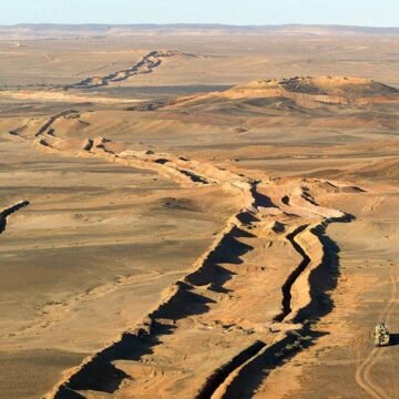 La campaña internacional contra el muro marroquí insta a la comunidad internacional a ejercer presión sobre Marruecos para obligarlo a eliminar el muro de ocupación | Sahara Press Service