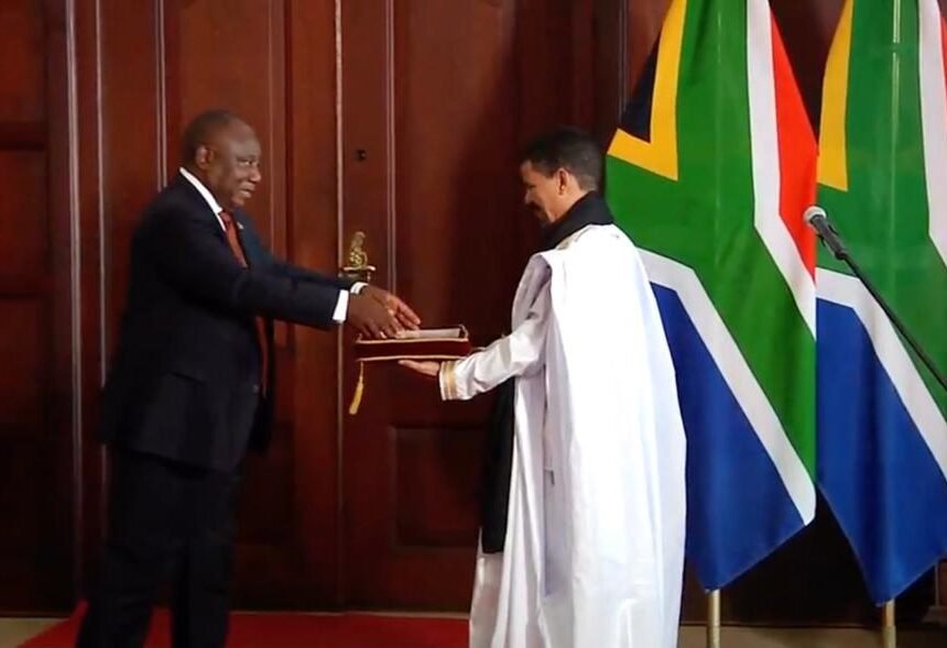 El nuevo embajador de la RASD, Mohamed Yeslem Beissat presenta sus cartas credenciales al presidente de Sudáfrica | Sahara Press Service