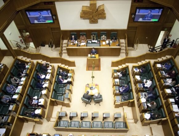 Reafirman desde el Parlamento Vasco el permanente e incondicional apoyo al pueblo saharaui | Sahara Press Service