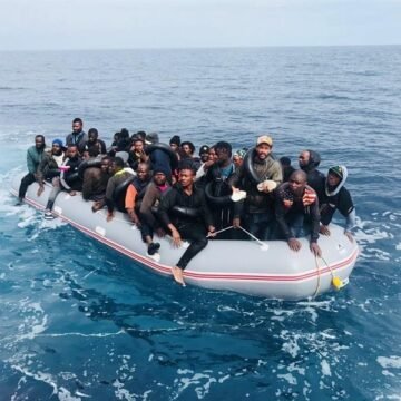 Achacan a una venganza marroquí la mayor llegada de pateras a las Islas