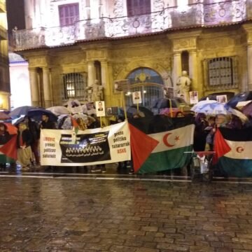 Concentración solidaria en Pamplona con la causa nacional saharaui | Sahara Press Service