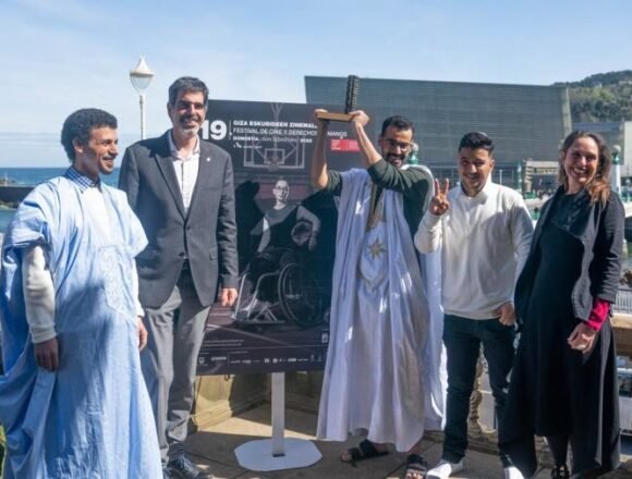 LA ESCUELA DE CINE DEL SÁHARA OCCIDENTAL RECIBE EL PREMIO DEL FESTIVAL DE DERECHOS HUMANOS DE DONOSTIA