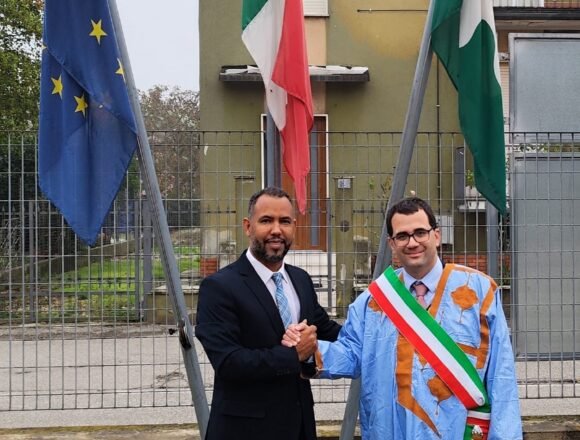 representante_frente_polisario_con_presidente_de_la_region_lombardia Delegado del Frente Polisario realiza visita oficial a la provincia de Mantova en la región Italiana de Lombardía | Sahara Press Service (SPS)