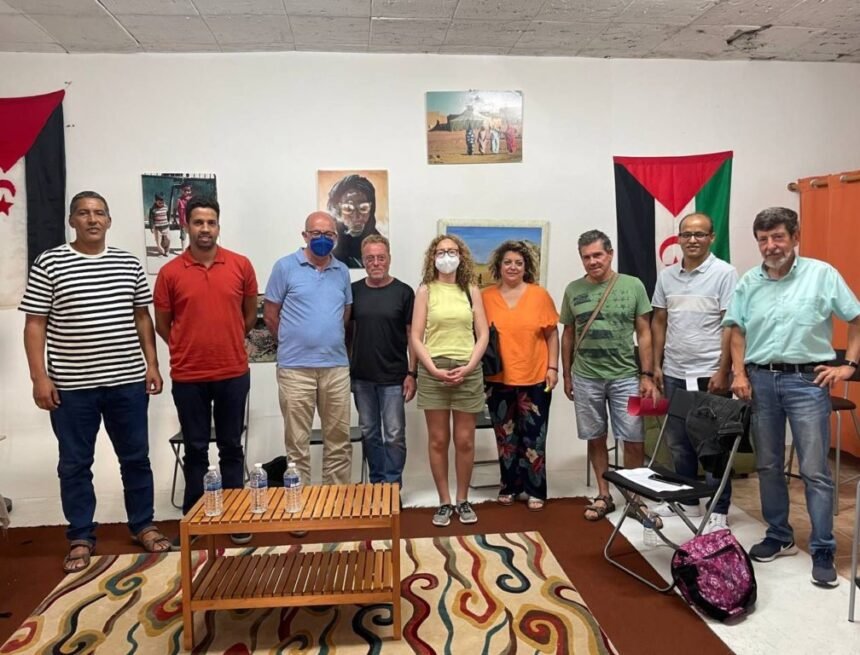 Integrantes de la campaña internacional Western Sahara is not for Sale (WSNS) y de las asociaciones de solidaridad con el Sáhara, se reúnen con sindicatos y organizaciones sociales de Cantabria – Cantabria por el Sáhara ONG