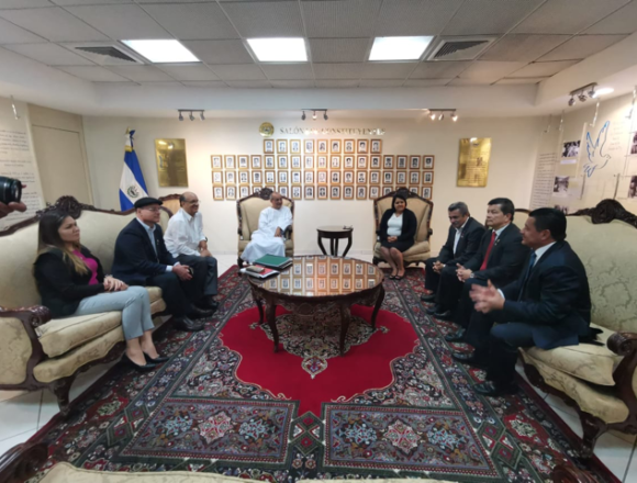 El Pleno de la Asamblea Legislativa de El Salvador recibe a Delegación Saharaui | Sahara Press Service