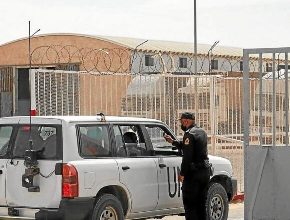 Sahara y Palestina indefensas – Deia