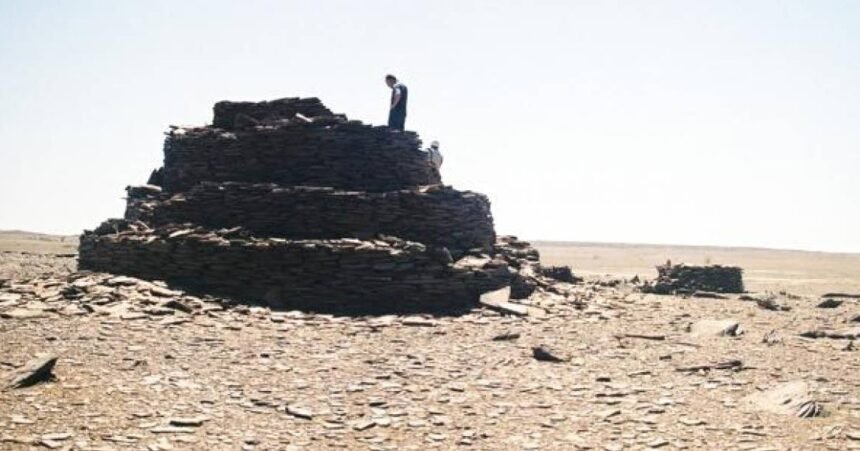 Poemario por un Sahara Libre: Un tesoro arqueológico: Encuentran misteriosas estructuras de piedra en el Sáhara
