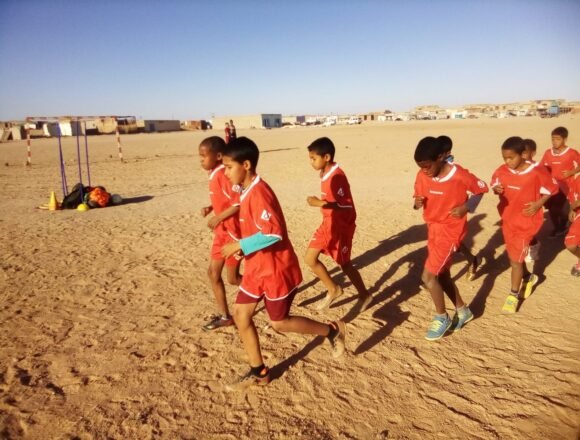sahara_9 Fútbol en Sahara Occidental: sin dinero, con los pies descalzos… y de Messi · muchodeporte.com