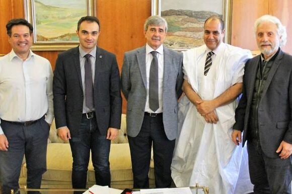 El delegado autonómico de la República Árabe Saharaui Democrática visita la ULE | Leonoticias