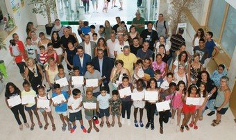 San Fernando de Henares brinda una emotiva despedida a los/as 15 niños/as saharauis que han pasado sus ‘Vacaciones en Paz’ con familias de acogida durante dos meses de verano